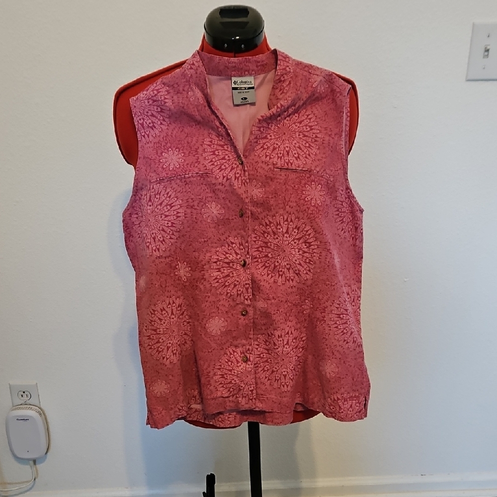 Columbia Pink Floral Button Down Shirt